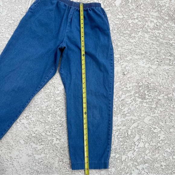 Alfred Dunner Mom Jeans - Picture 5 of 8